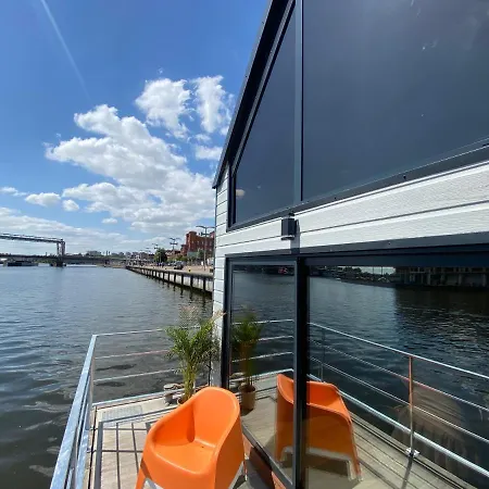 Aparthotel Floating - Odra Dream *